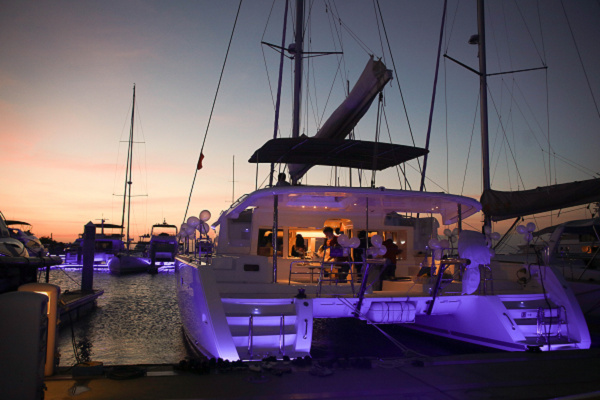 碼頭靜泊晚宴、派對