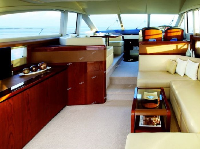 公主50尺游艇 公主50尺游艇